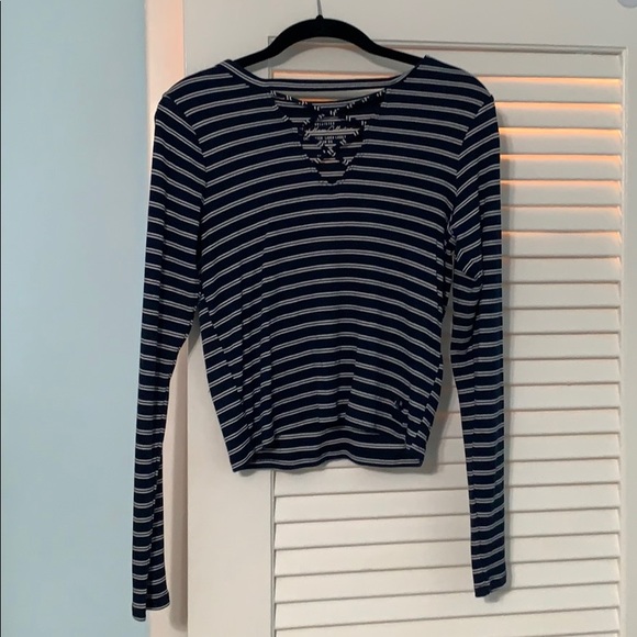 Hollister Tops - Lightweight long sleeve shirt